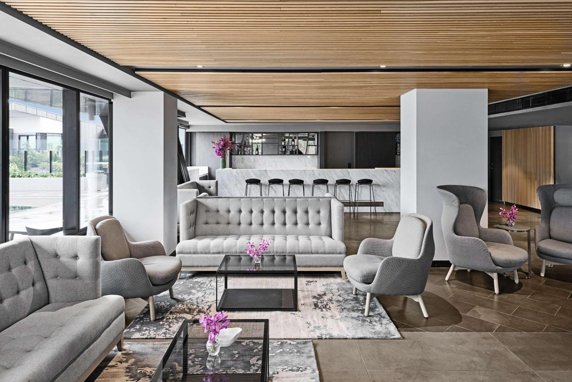 Vibe Hotel Melbourne Docklands Екстериор снимка