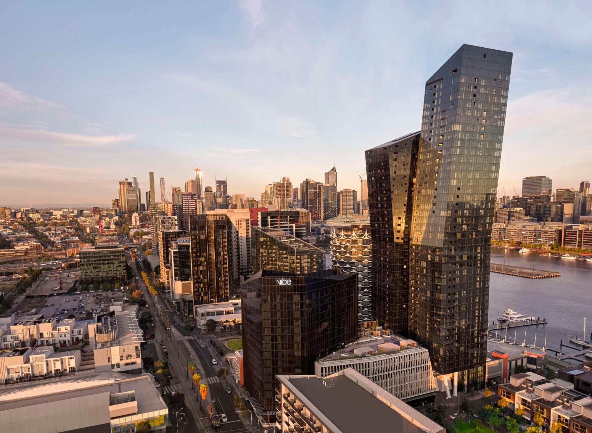 Vibe Hotel Melbourne Docklands Екстериор снимка